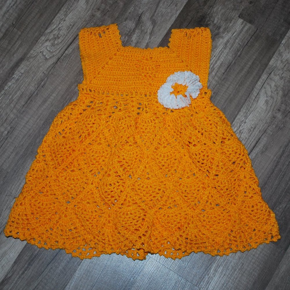 Cute Girl's Crochet Orange Dress Sz 18mo-2T